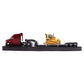 Diecast Masters 84419 Camabaja Peterbilt 579 con Tractor Cat D5M